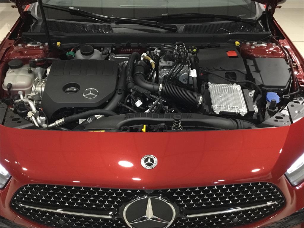 MERCEDES-BENZ Clase A  250 e en Adarsa Oviedo - Foto 12