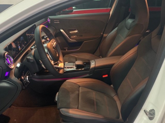 MERCEDES-BENZ Clase A  250 e AMG Line (EURO 6d) en Adarsa Oviedo - Foto 7