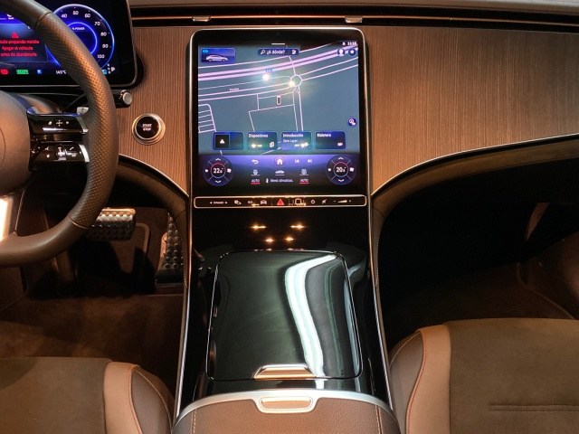 MERCEDES-BENZ EQE 350+ AMG Line Exterieur&Interieur en Adarsa Oviedo - Foto 14