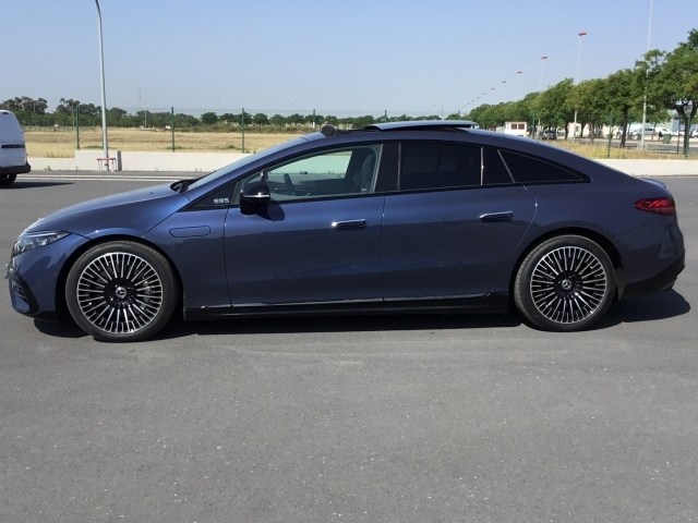 MERCEDES-BENZ EQS 580 4Matic en Adarsa Sur - Foto 20