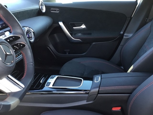 MERCEDES-BENZ Clase A  250 e Compacto en Adarsa Sur - Foto 6