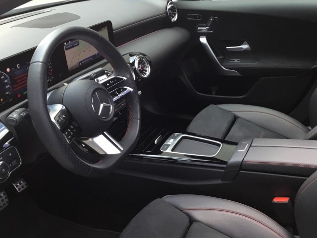 MERCEDES-BENZ Clase A  250 e AMG Line (EURO 6d) en Adarsa Sur - Foto 6