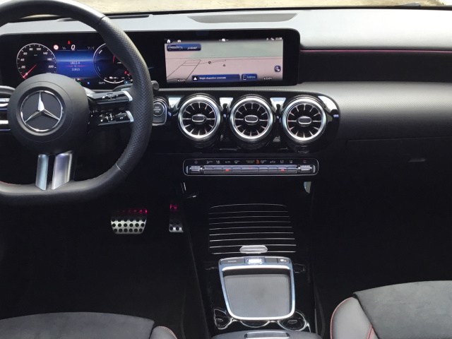 MERCEDES-BENZ Clase A  250 e AMG Line (EURO 6d) en Adarsa Sur - Foto 8