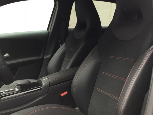 MERCEDES-BENZ Clase A  250 e Compacto en Adarsa Sur - Foto 7