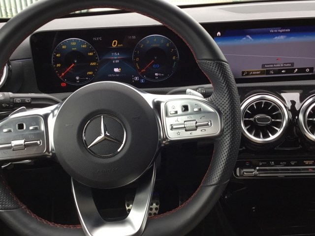 MERCEDES-BENZ Clase A  250 e Compacto en Adarsa Sur - Foto 9