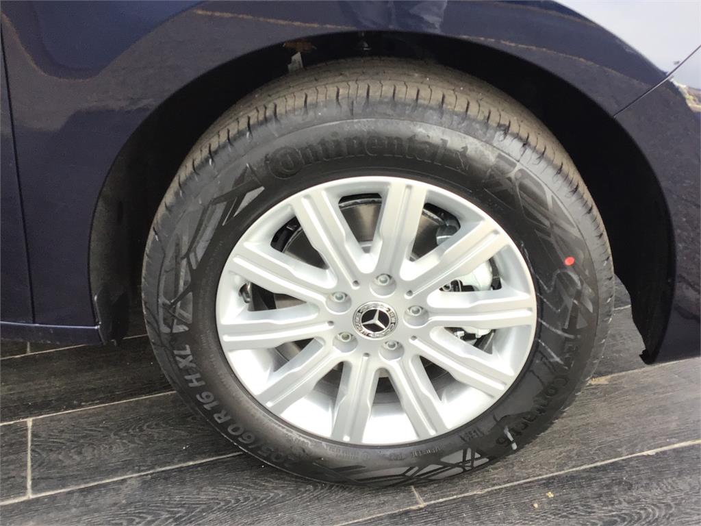 MERCEDES-BENZ Clase T 180 d en Adarsa Zamora - Foto 12