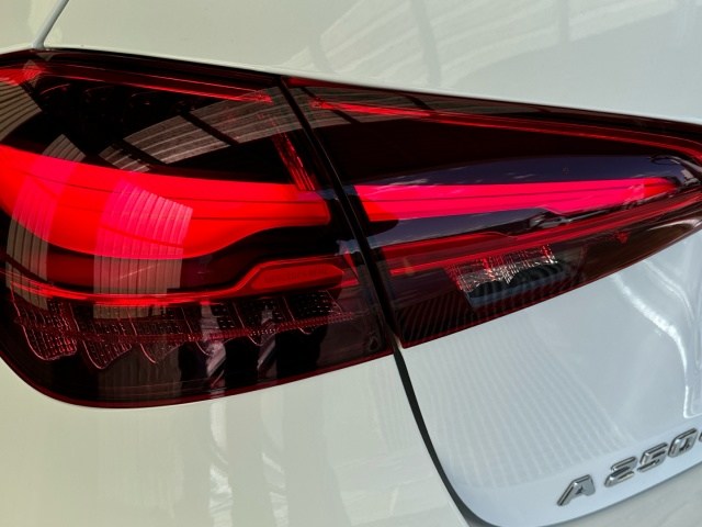 MERCEDES-BENZ Clase A  250 e Compacto en Lercauto 96 - Foto 14
